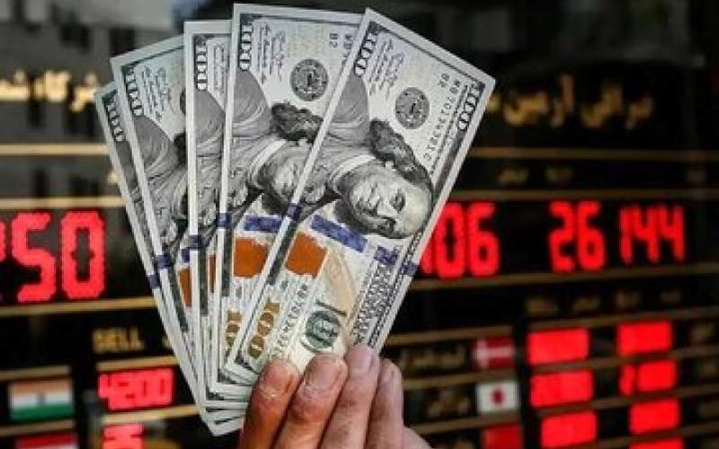 دلار به ۳۰۰ هزار تومان می رسد تحلیل کارشناس بازار ارز