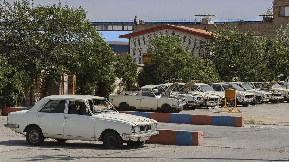 رئیس ایدرو سهمیه بنزین خودروهای فرسوده همچنان برقرار است