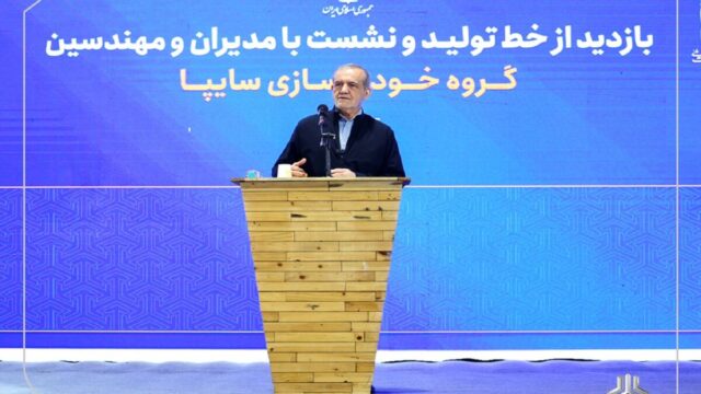رئیس جمهور تحول در صنعت خودرو نیازمند فناوری های پیشرفته است