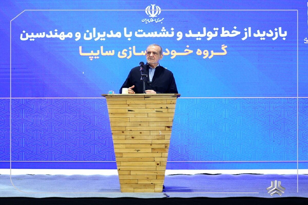 رئیس جمهور تحول در صنعت خودرو نیازمند فناوری های پیشرفته است