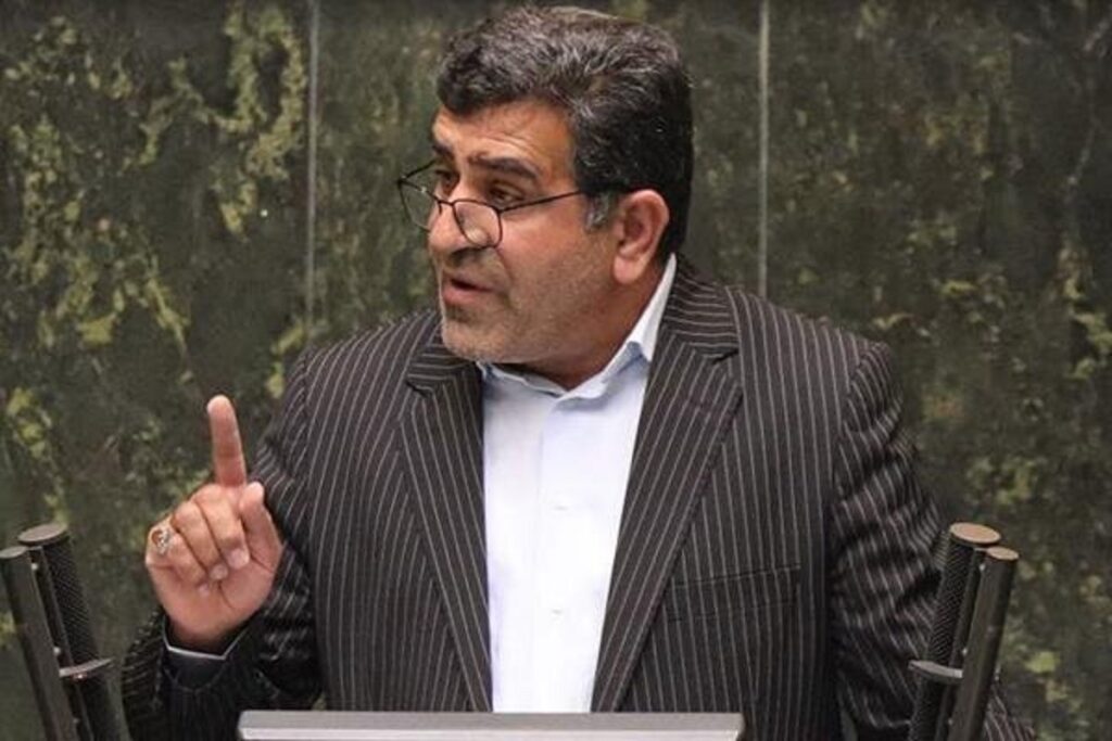 رئیس کمیسیون اجتماعی دولت در پرداخت فوق العاده خاص کارکنان قصور کرده است