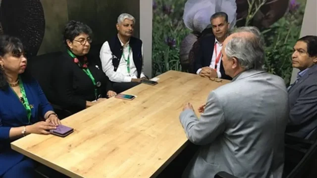 رایزنی هیئت ایرانی با مقامات اتحادیه جهانی حفاظت درباره برنامه مدیریت گونه های در معرض خطر