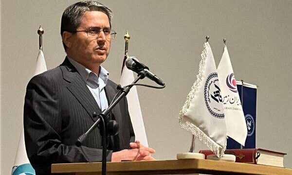 زیان شرکت های دولتی ناشی از تکالیف دولت است نه بی مدیریتی