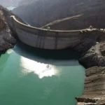 سدهای لار و ماملو در تهران در وضعیت بحرانی قرار دارند
