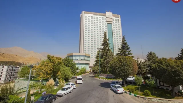 شمال غرب تهران در دهه ۷۰ باغ های جذاب و هتل هایت