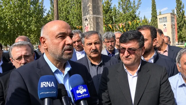 صدور احکام بازنشستگان تا بهمن ماه یک میلیون و ۸۰۰ هزار نفر مشمول در انتظار