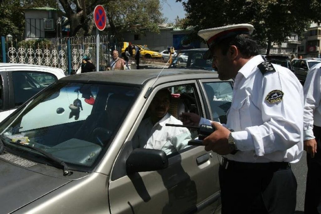 ضبط حداقل ۶ ماهه گواهینامه رانندگان فاقد صلاحیت جسمی و روانی