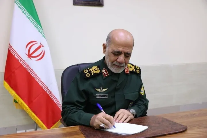 عبداللهی عزم جمعی برای پیشبرد مأموریت های وزارت دفاع ضروری است