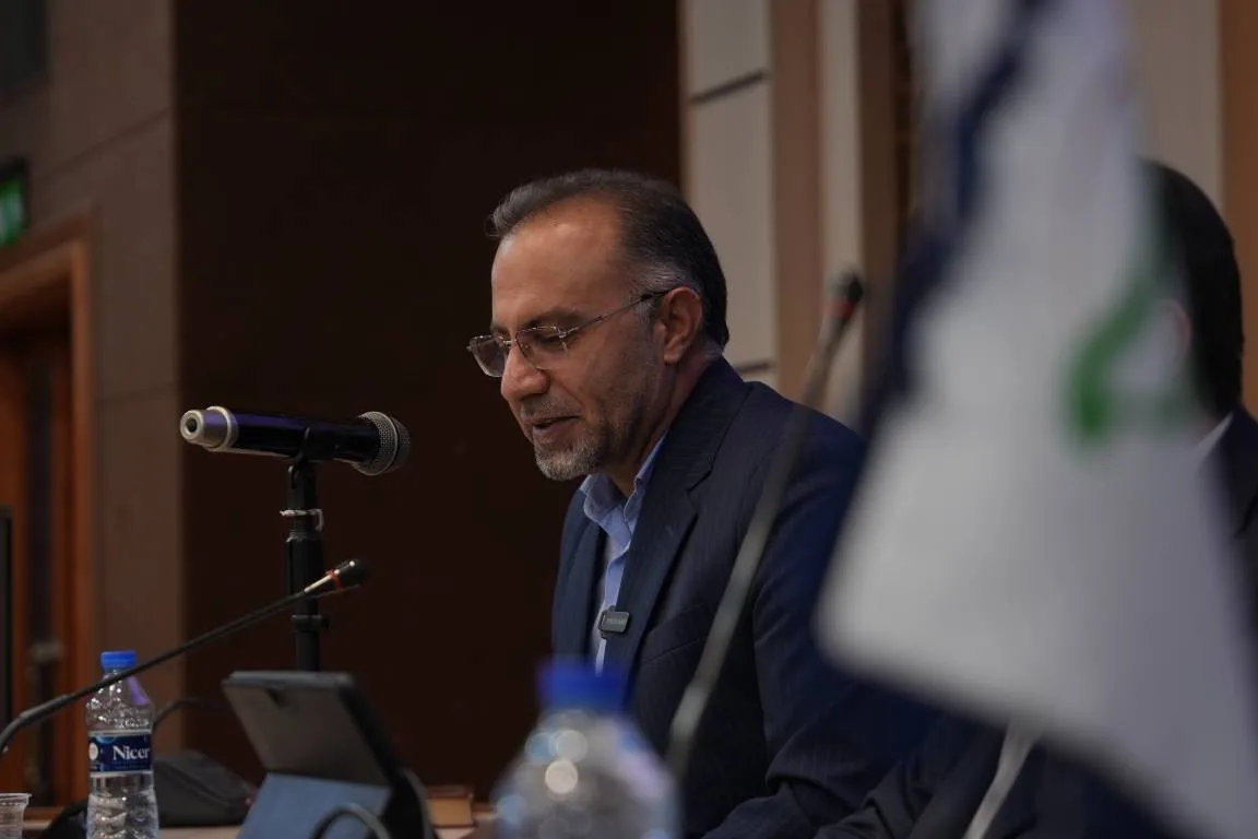 علم و فناوری باید در خدمت تمدن سازی اسلامی باشد راه اندازی شبکه های تخصصی هوش مصنوعی برای اساتید
