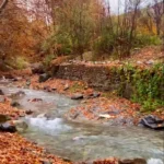 عکس زیباترین روستای پاییزی در یک ساعتی تهران