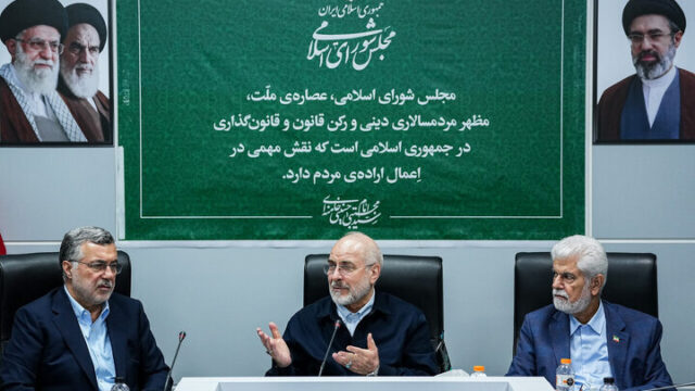 قالیباف سفره و سلامت مردم باید آخرین نقطه ای باشد که تحریم و جنگ بر آن اثر می گذارد