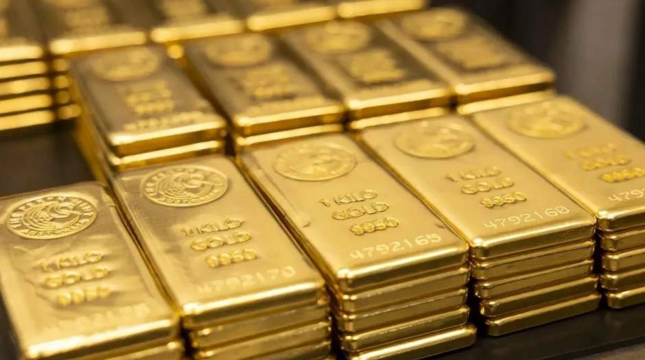 قیمت طلا در بازار جهانی کاهش هفتگی را ثبت کرد