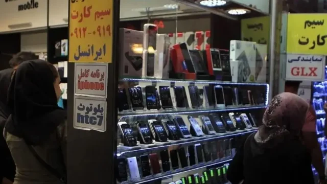 قیمت گوشی های سامسونگ و شیائومی در ۴ آبان اعلام شد