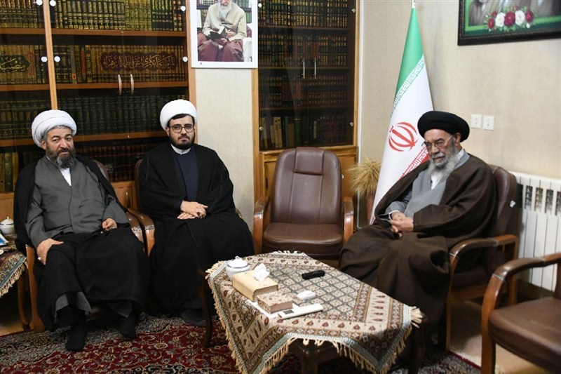 لزوم حمایت معیشتی از طلاب مستعد برای جلوگیری از ترک تحصیل