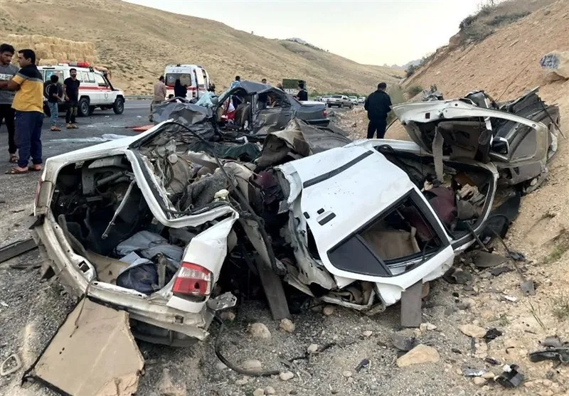 مدیرکل پزشکی قانونی آذربایجان غربی ۴۲۴ نفر در تصادفات رانندگی جان باختند