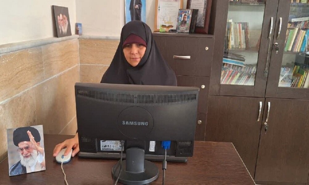 مهندسی نگاه در جامعه رسانه ای واکاوی مبانی فقهی در اثر برگزیده جشنواره بانوی کرامت
