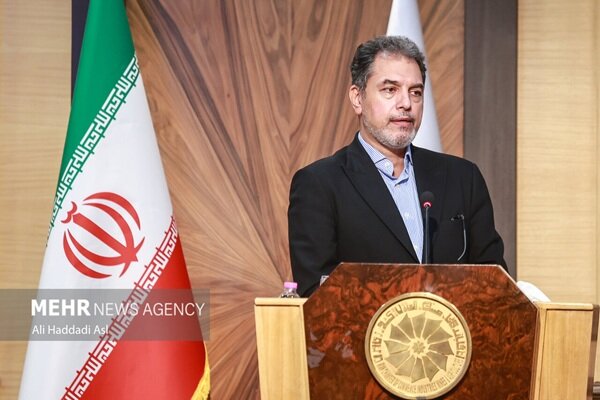 نایب رئیس اتاق ایران صادرات فقط به صادرکنندگان وابسته نیست