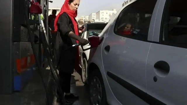 نرخ چهارم بنزین بررسی پیشنهاد جدید دولت برای مدیریت مصرف