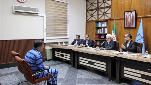 نشست آسیب شناسی پرونده تراستی ها با حضور اژه ای و متهم برگزار شد