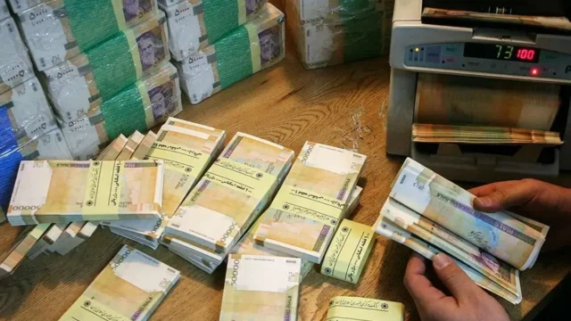 هدف گذاری حقوق بازنشستگان به ۹۰ درصد دریافتی شاغلان تا ۱۴۰۵