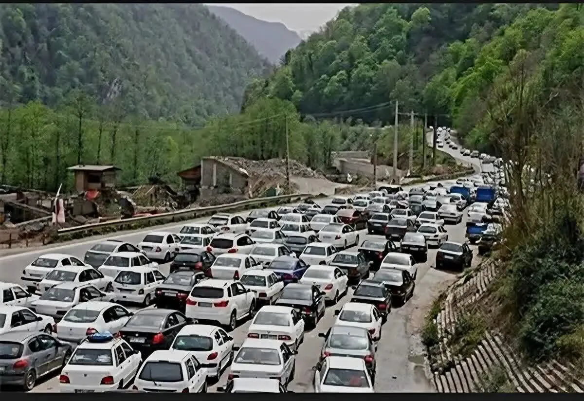 هشدار به مسافران شمالی ترافیک سنگین در آزادراه تهران شمال و جاده چالوس