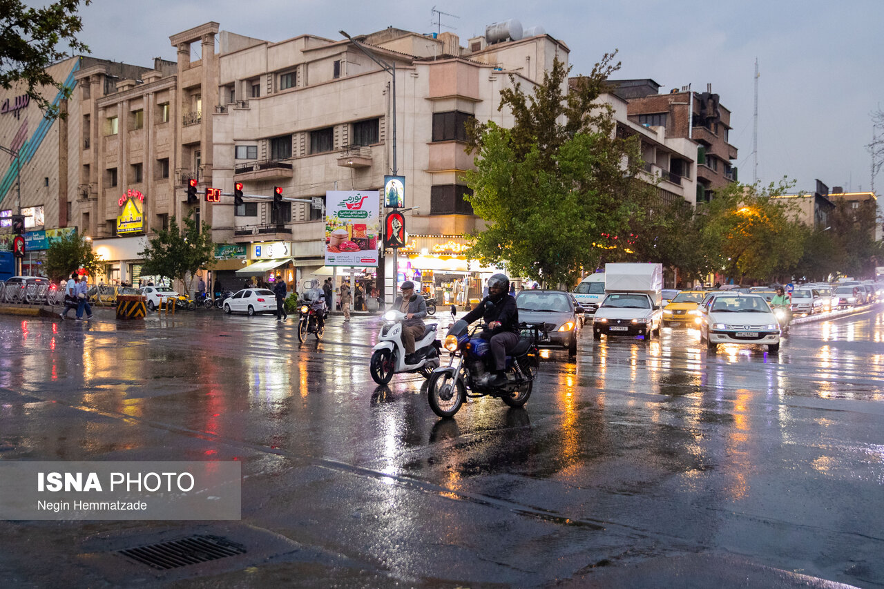 هشدار رگبار باران و کاهش دما برای تهران