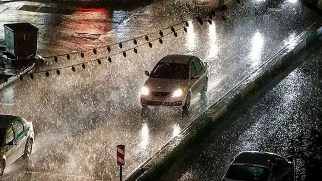 هشدار نارنجی هواشناسی برای ۱۳ استان کدام استان ها در معرض سیلاب اند