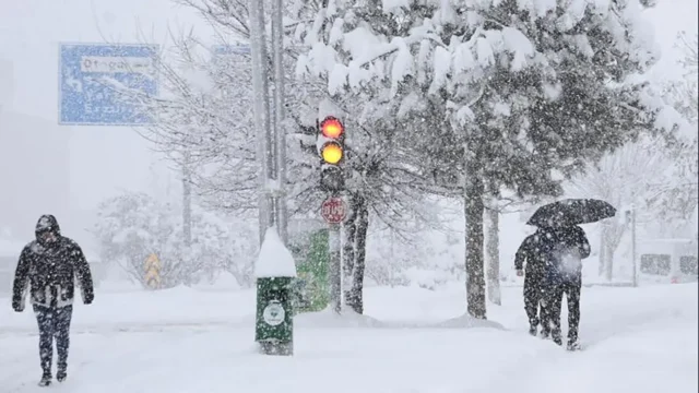هشدار هواشناسی برای برف و سیلاب در ایران در روز جمعه ۸ آبان
