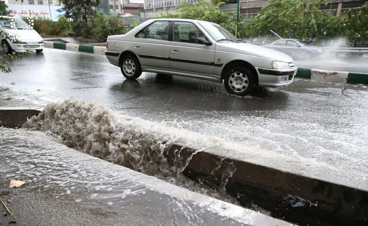 هشدار هواشناسی برای تهران خطر سقوط سنگ و رانش زمین