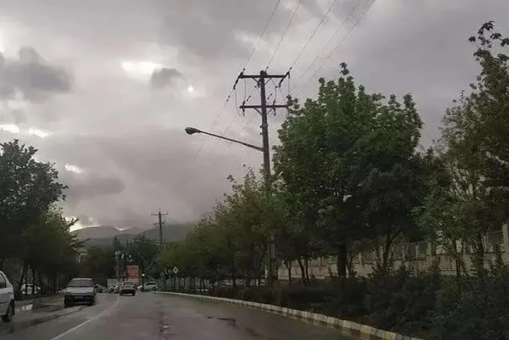 هشدار هواشناسی برای جنوب و غرب تهران وزش باد شدید از سه شنبه