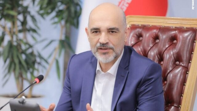 هوش مصنوعی به بهبود معاملات برخط بورس کمک می کند
