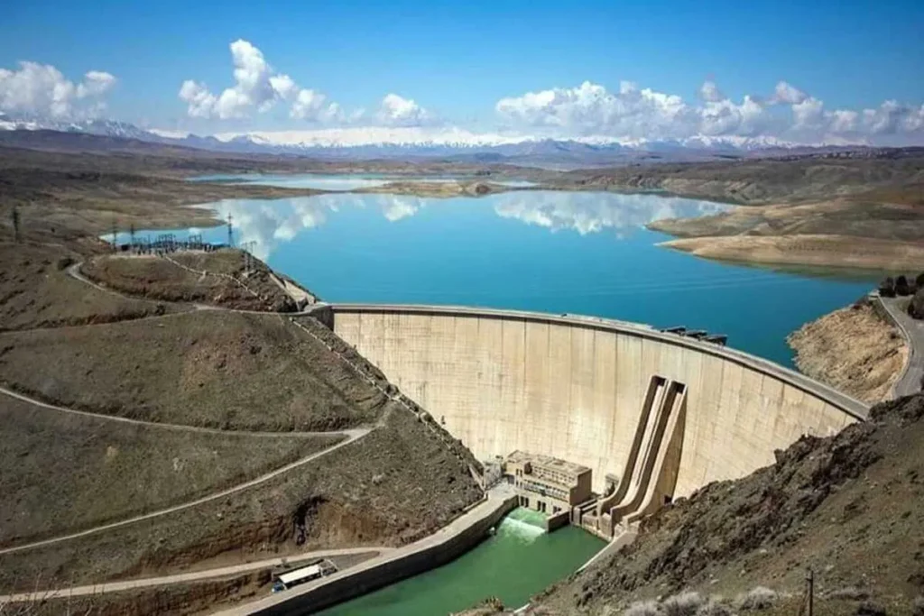 وضعیت نگران کننده آب در تهران ذخایر سدها به ۳۸۳ میلیون مترمکعب رسید