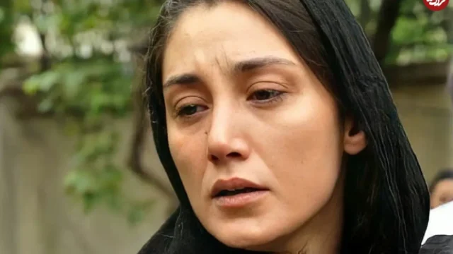 پوری بنایی و هدیه تهرانی در مراسم تشییع نعمت حقیقی سفر به سال ۸۹