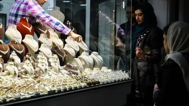 پیچ و خم بازار دلار افزایش جزئی یافت طلا و سکه کاهشی شدند