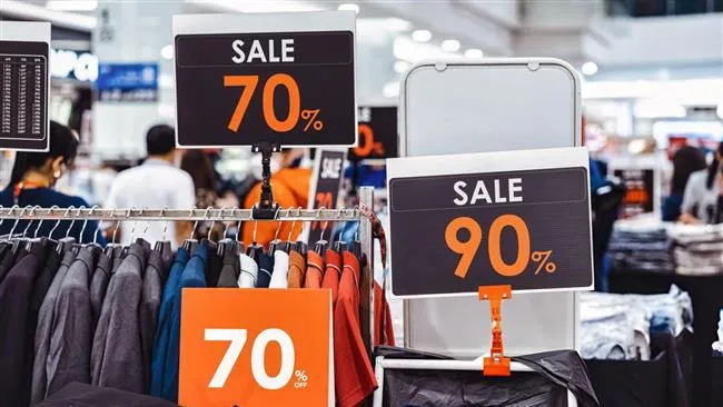 چگونه فروشگاه ها با تخفیف ذهن مشتریان را مدیریت می کنند