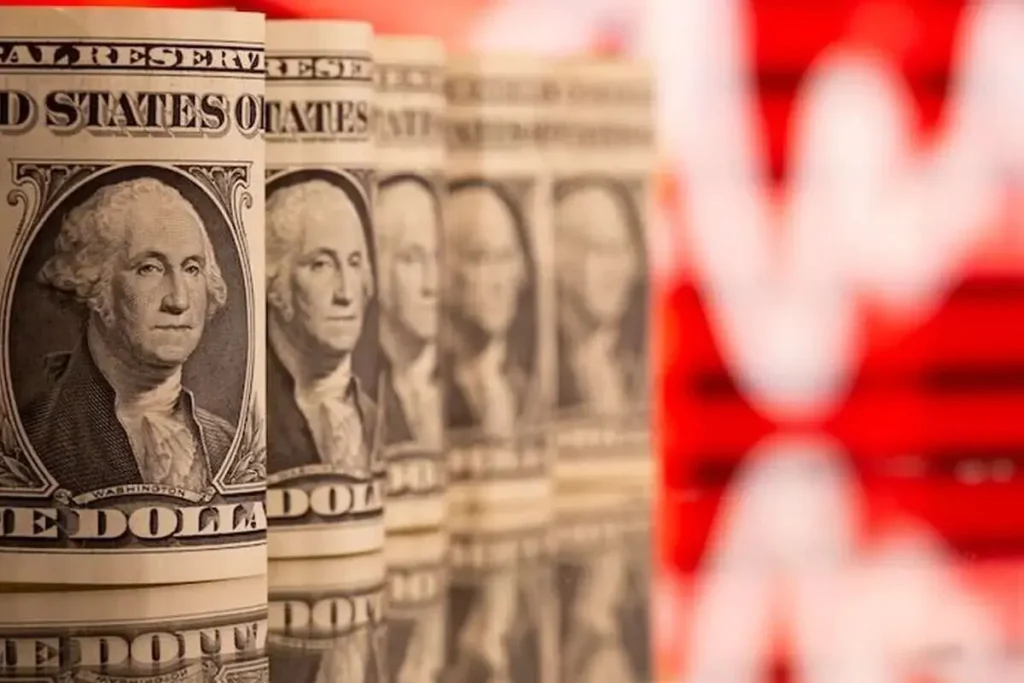 کاهش قیمت دلار و طلا در بازار آزاد امروز ۲۶ مهر
