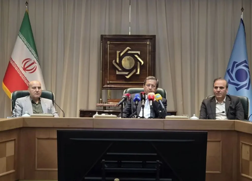 کاهش ۶۵۰ میلیون حساب بانکی به ۳۰۰ میلیون در دو سال