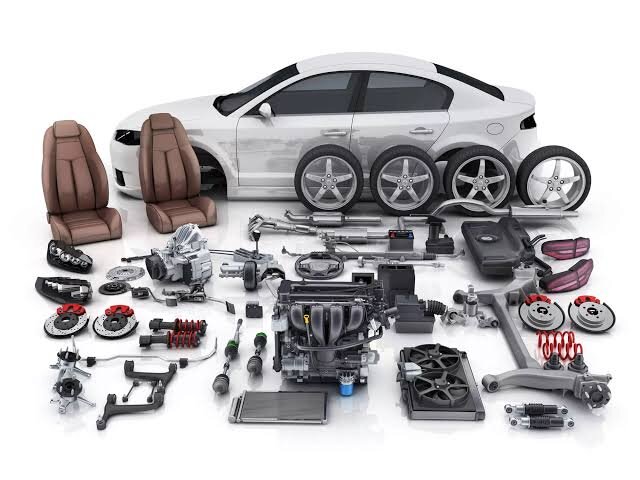 گرانی ۱۰۰ درصدی قطعات خودرو تعمیرات از توان مالکان خارج شد