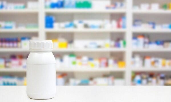 گزارش دارو روی میز قالیباف