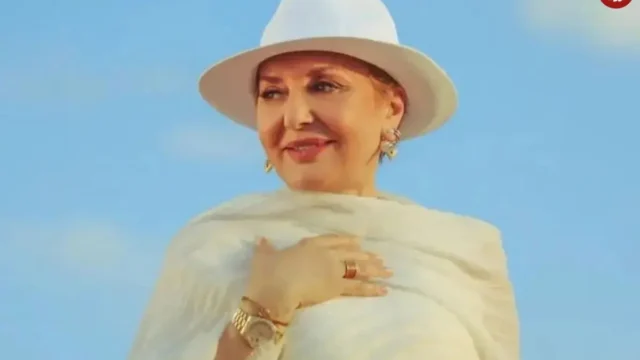 گوگوش میانسالی