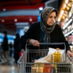 یارانه بگیران فردا ۲۵ مهر دو واریزی ویژه را دریافت می کنند